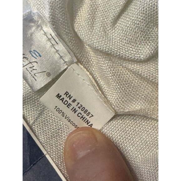 Eyeful White Scarf W/ Black Floral Embroidery  Fringe Detail 100% Viscose - Picture 3 of 7